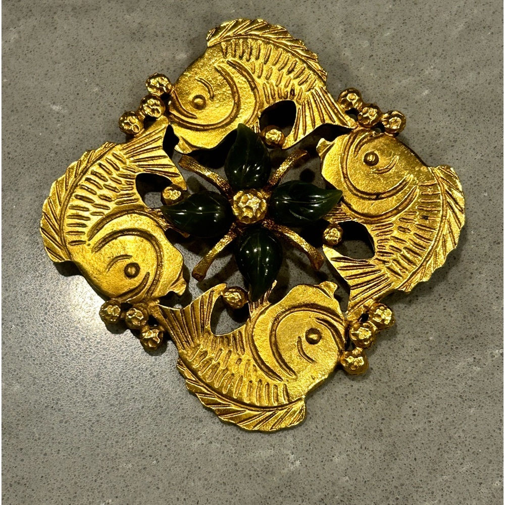 Vintage Signed Tancer & Two Large Gold Tone Koi Fish Jade? Leaf Brooch Pin Rare
